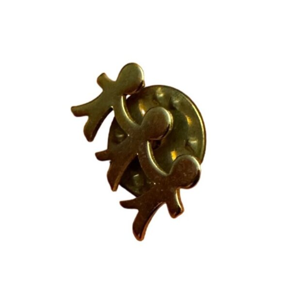 Vintage Brass Lapel Pin Three Holding Hands Figures United Design Collectible - Picture 2 of 5